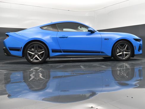 Used 2024 Ford Mustang GT Premium image 26