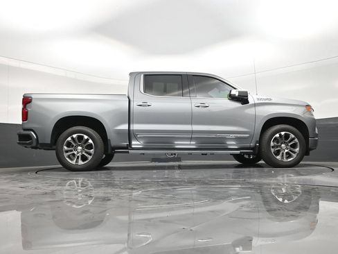 Used 2024 Chevrolet Silverado 1500 High Country RWD image 25