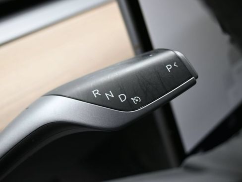 Used 2023 Tesla Model 3 Performance AWD/4WD image 34