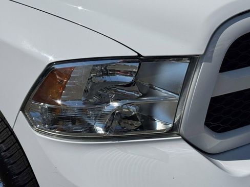 Used 2018 RAM 1500 Express w/ Express Value Package AWD/4WD image 7