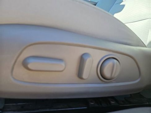 Used 2023 Chevrolet Malibu LT w/ Driver Confidence Package image 14