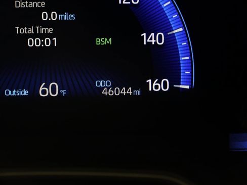 Used 2022 Toyota Corolla XLE image 30