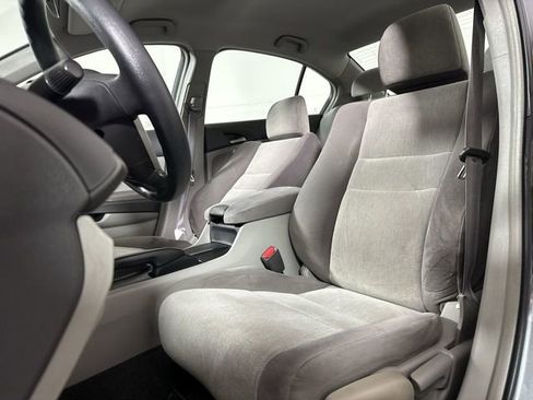 Used 2009 Honda Accord LX image 17