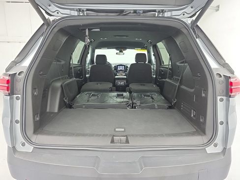 Used 2023 Chevrolet Traverse LT w/ Midnight/Sport Edition AWD/4WD image 54