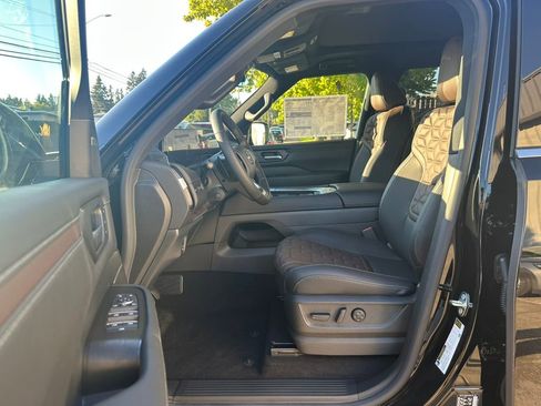 New 2026 Nissan Armada Platinum w/ Convenience Package image 14