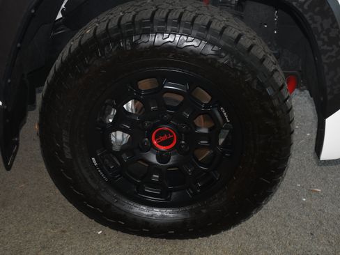 Used 2023 Toyota Sequoia TRD Pro AWD/4WD image 23