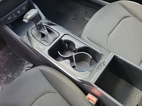 New 2026 Kia K4 FWD image 9
