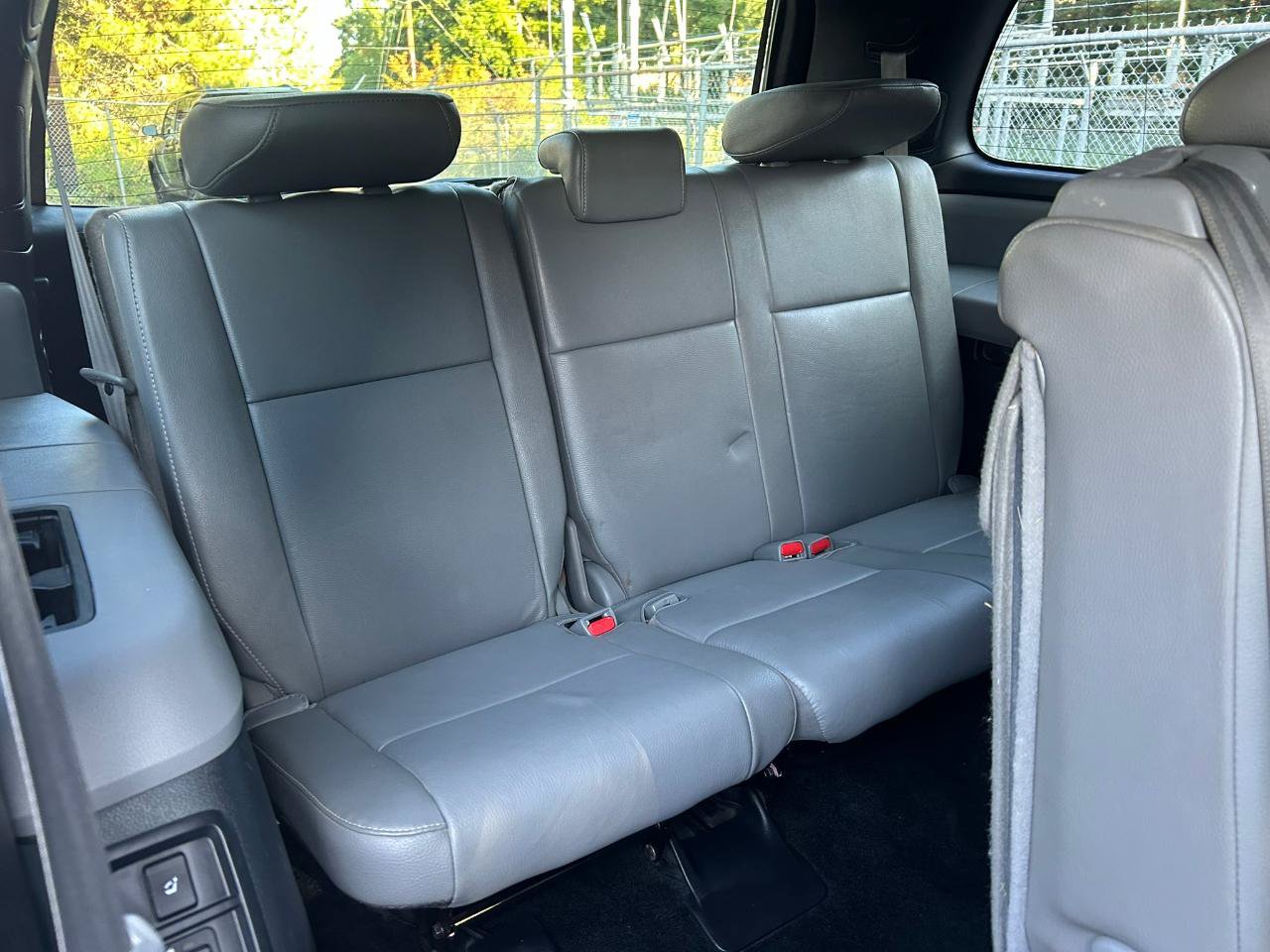 Used 2018 Toyota Sequoia SR5 w/ Premium Package AWD/4WD image 17