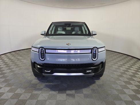Used 2024 Rivian R1S Adventure AWD/4WD image 8