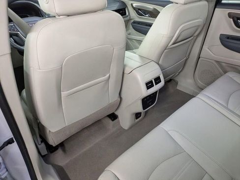 Used 2023 GMC Terrain Denali w/ Denali Premium Package AWD/4WD image 27