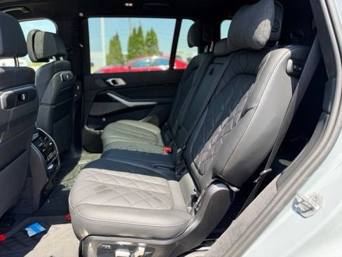 Used 2026 BMW X7 xDrive40i w/ M Sport Package AWD/4WD image 20
