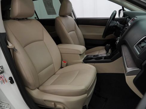 Used 2016 Subaru Outback 2.5i Limited AWD/4WD image 49