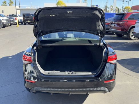 Used 2021 Nissan Sentra SV image 12