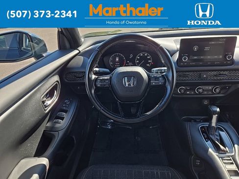 Used 2025 Honda HR-V Sport image 24