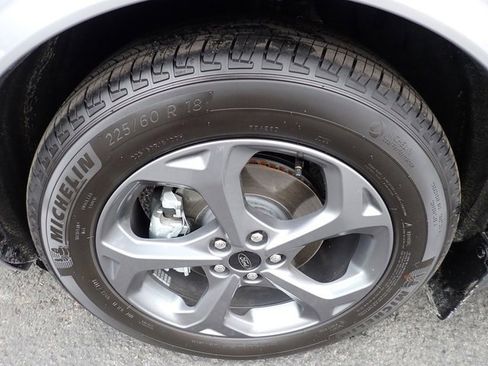 Certified 2024 Ford Escape ST-Line image 12