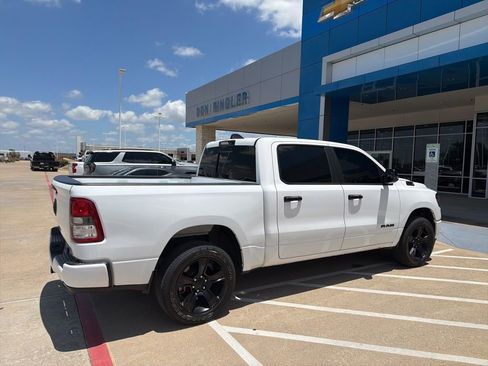 Used 2024 RAM 1500 Lone Star RWD image 2