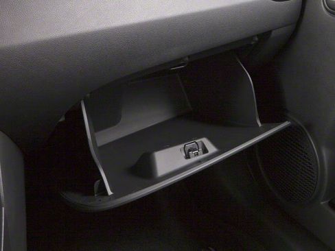 Used 2013 MAZDA MAZDA2 Touring FWD image 18