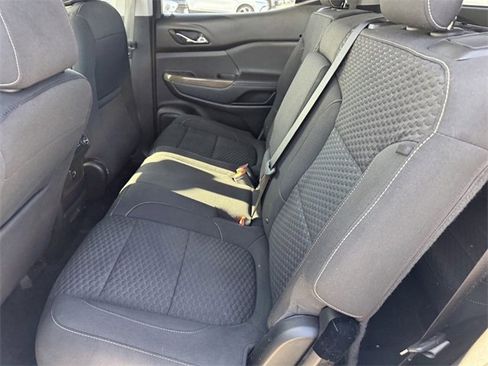 Certified 2018 GMC Acadia SLE image 8