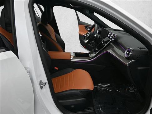 Certified 2024 Mercedes-Benz C 43 AMG 4MATIC Sedan image 27