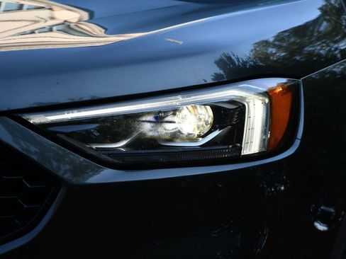 Used 2019 Ford Edge ST w/ Equipment Group 401A image 4