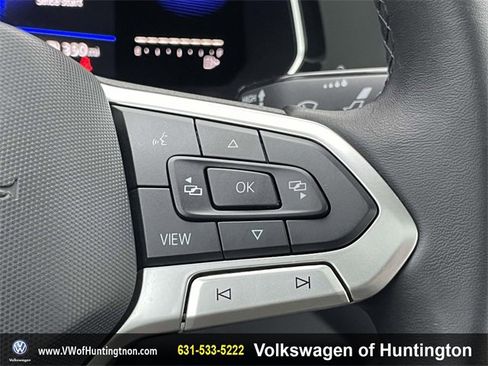 Certified 2022 Volkswagen Jetta SE image 21