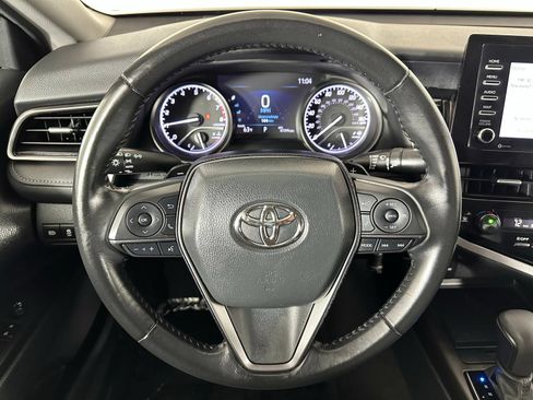 Used 2024 Toyota Camry SE AWD/4WD image 9