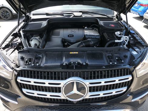 Used 2024 Mercedes-Benz GLE 450e 4MATIC image 26