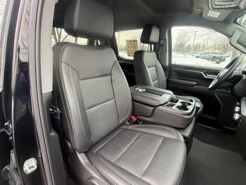 Certified 2025 GMC Sierra 1500 SLT image 31