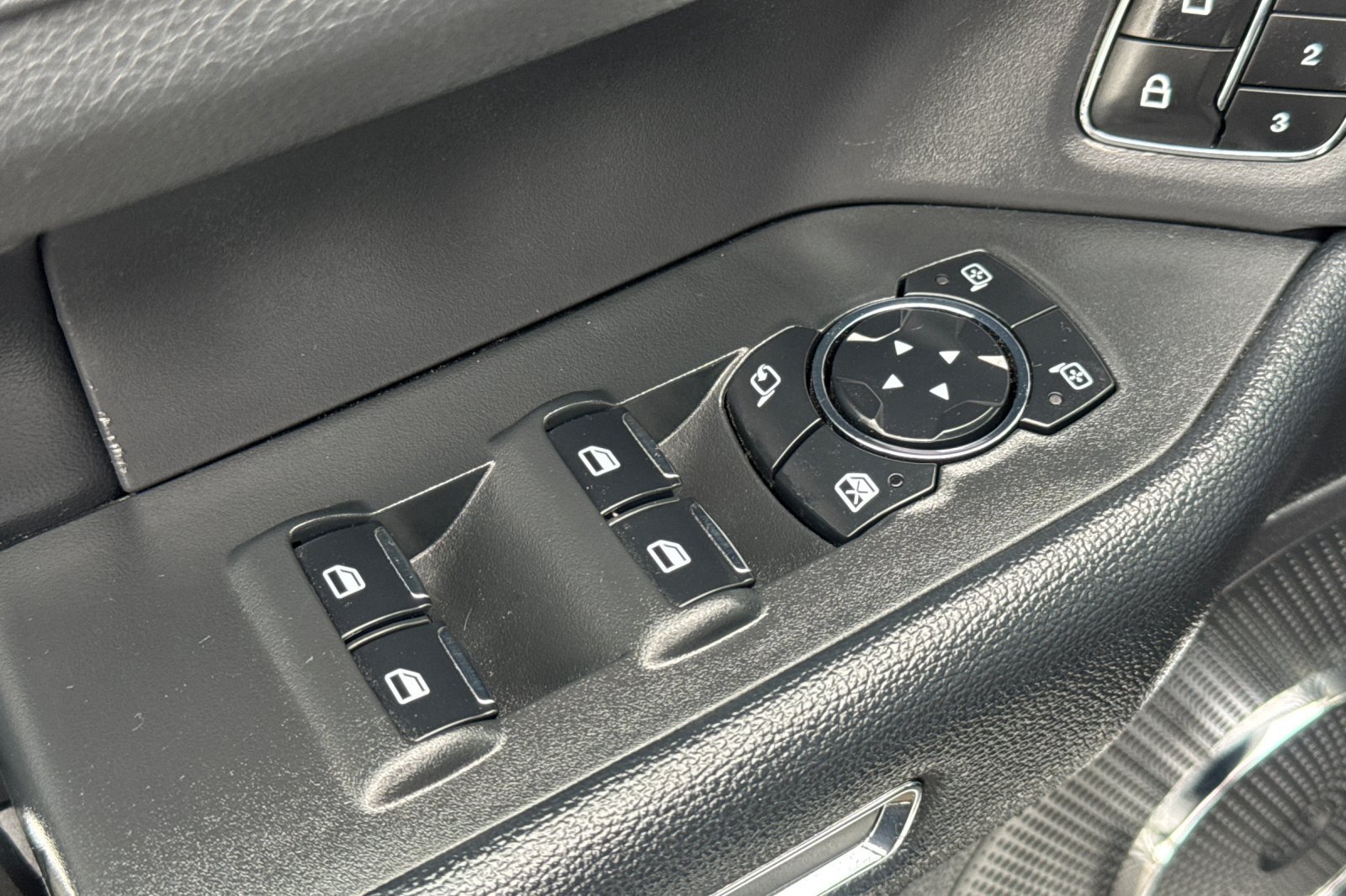 Certified 2024 Ford Expedition XLT AWD/4WD image 11