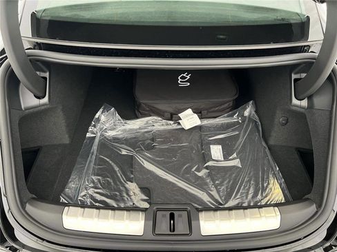 New 2026 Porsche Taycan GTS image 28