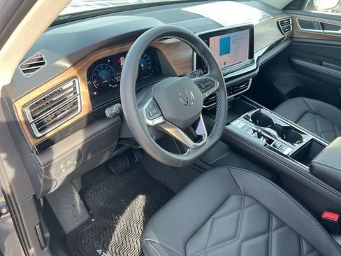 New 2026 Volkswagen Atlas SE AWD/4WD image 11
