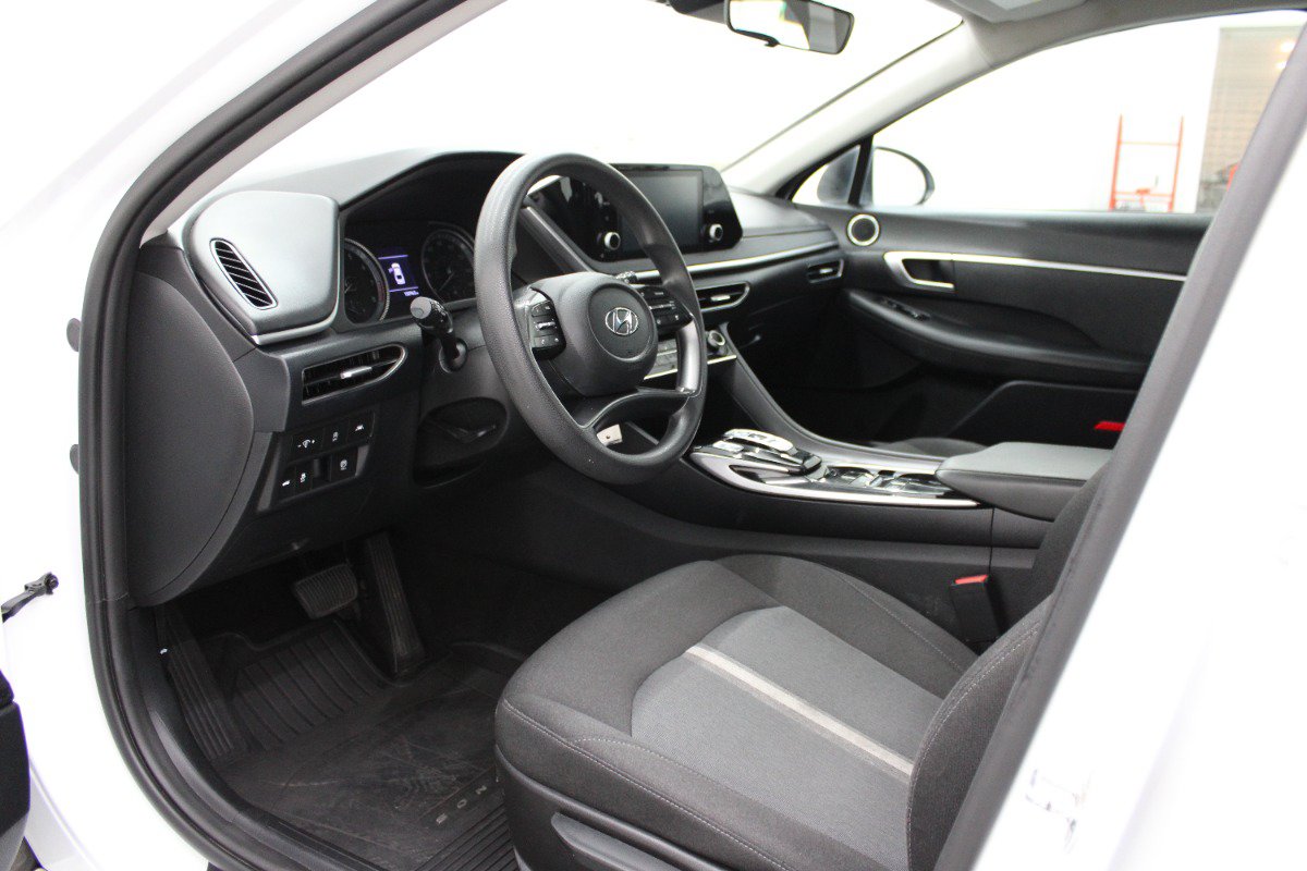 Used 2021 Hyundai Sonata SE FWD image 7