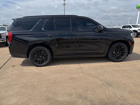 Used 2021 GMC Yukon Denali w/ Denali Ultimate Package image 8