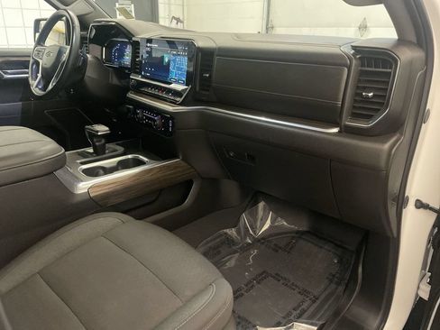 Used 2025 Chevrolet Silverado 1500 RST w/ Protection Package AWD/4WD image 22
