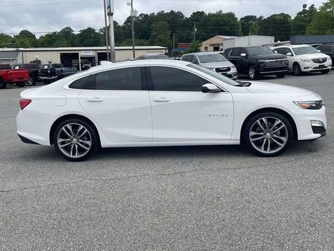 Used 2023 Chevrolet Malibu LT FWD image 2