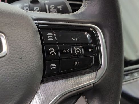 Used 2023 Jeep Grand Wagoneer 4WD image 26