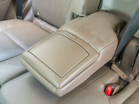 Used 2016 Lexus GX 460 w/ Premium Package AWD/4WD image 39