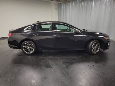 Used 2022 Chevrolet Malibu LT image 9