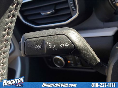 Used 2023 Ford Explorer XLT w/ Equipment Group 202A image 18