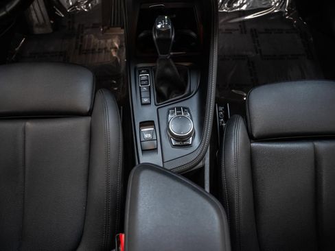 Used 2017 BMW X1 xDrive28i AWD/4WD image 33