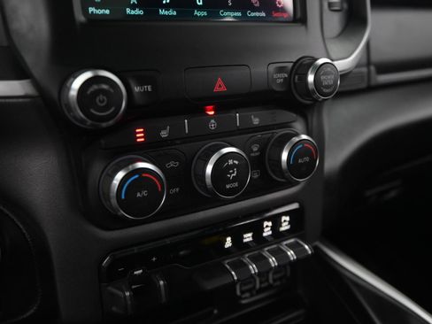 Used 2021 RAM 1500 Big Horn image 33