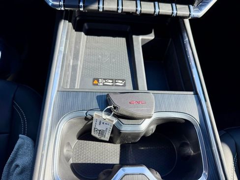 New 2026 GMC Acadia Elevation w/ Elevation Premium Package image 39