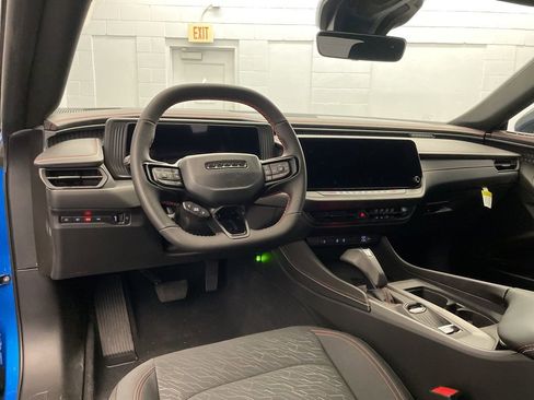 New 2026 Dodge Charger R/T AWD/4WD image 13