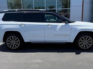 Used 2022 Jeep Grand Cherokee L Summit AWD/4WD video 1