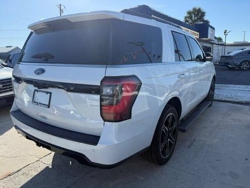 Used 2020 Ford Expedition Limited w/ Equipment Group 303A RWD image 5