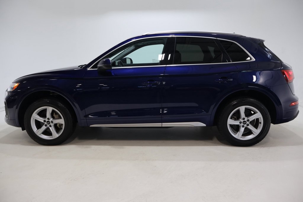 Used 2023 Audi Q5 2.0T Premium w/ Convenience Package AWD/4WD image 4