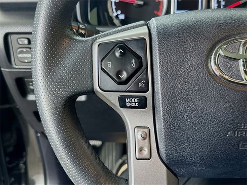 Used 2020 Toyota 4Runner Limited image 23