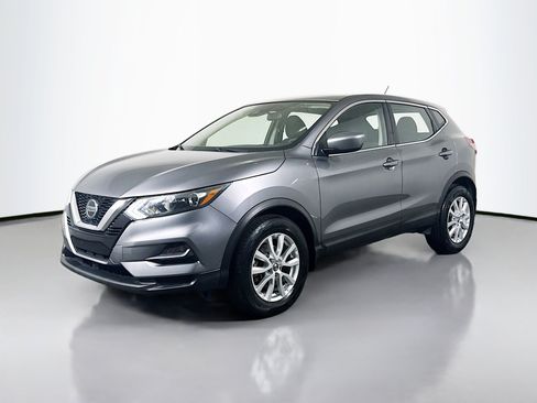 Used 2020 Nissan Rogue Sport S w/ Appearance Package FWD image 4