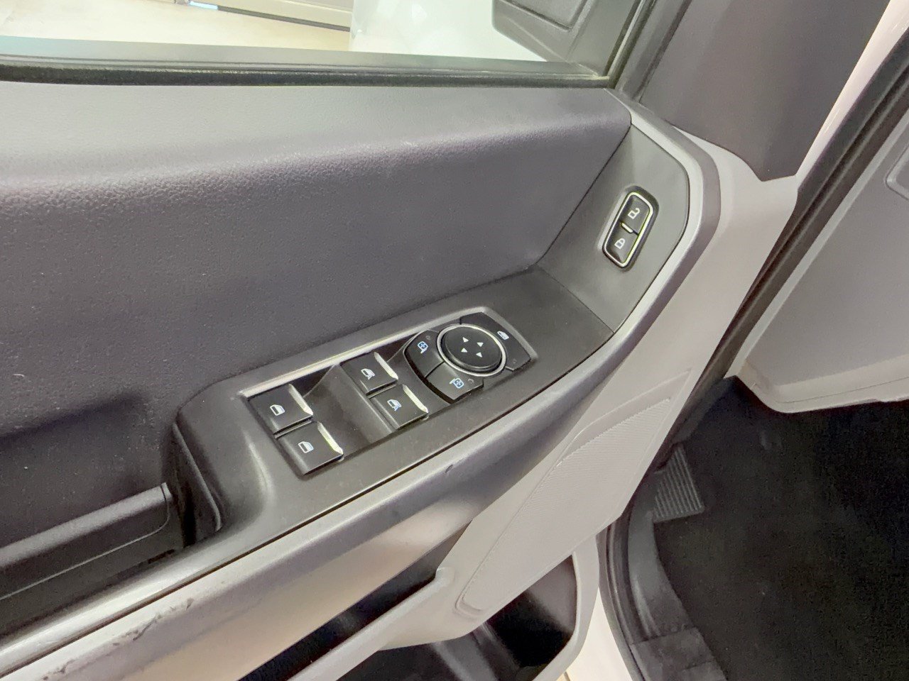 Used 2024 Ford F250 XLT AWD/4WD image 15