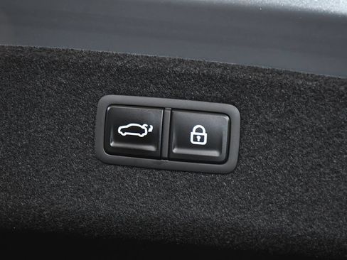 Used 2025 Genesis G80 3.5T Sport AWD/4WD image 78